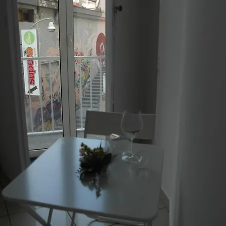 아 두에 파시 다 단테 4*