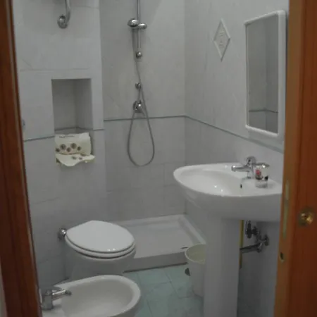 아 두에 파시 다 단테