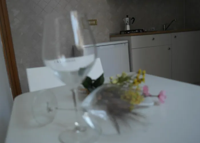Bed & Breakfast A Due Passi Da Dante 4*
