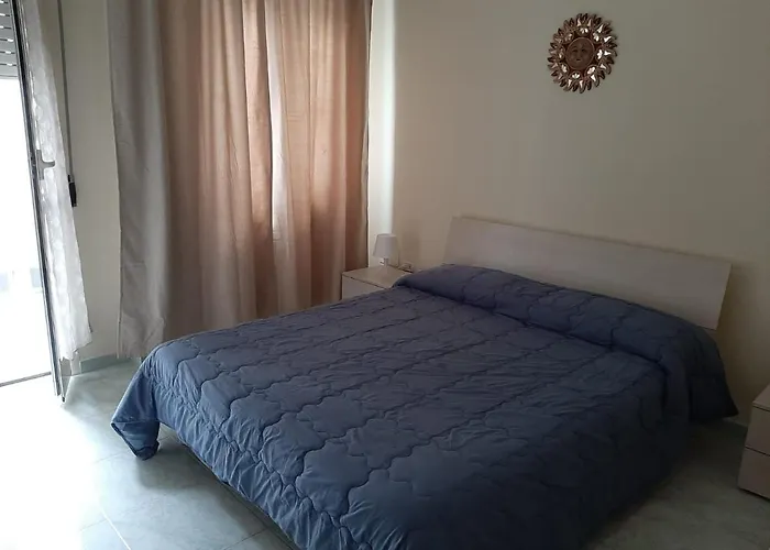 A Due Passi Da Dante 4*