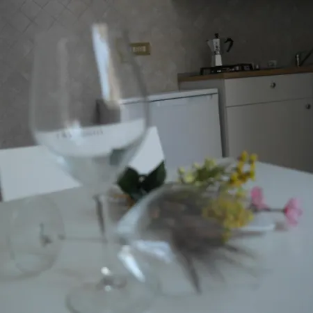 Bed & Breakfast A Due Passi Da Dante 4*
